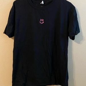 Louis Tomlinson Walls Merch